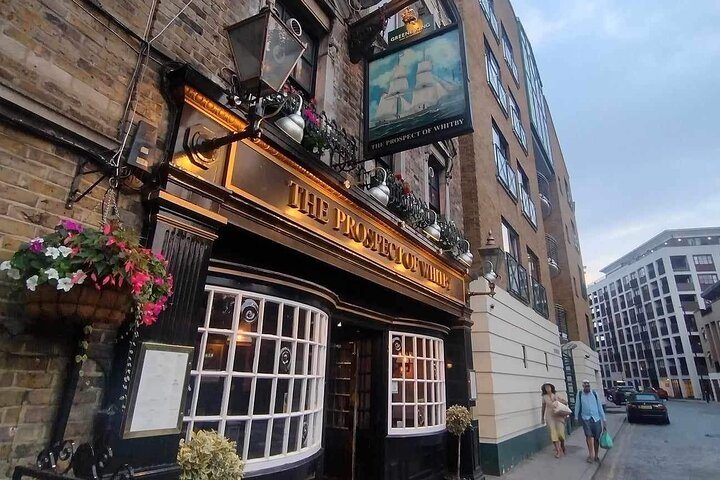 Visit historic riverside pubs, some of which are more than 500 years old!